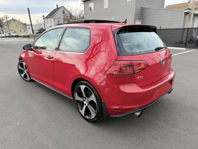 Червоний Фольксваген Гольф, об'ємом двигуна 2 л та пробігом 71 тис. км за 8000 $, фото 6 на Automoto.ua