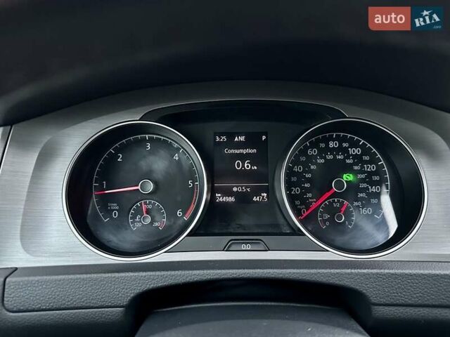 Червоний Фольксваген Гольф, об'ємом двигуна 1.97 л та пробігом 245 тис. км за 12999 $, фото 27 на Automoto.ua