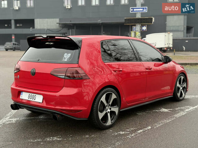 Червоний Фольксваген Гольф, об'ємом двигуна 2 л та пробігом 186 тис. км за 10900 $, фото 8 на Automoto.ua