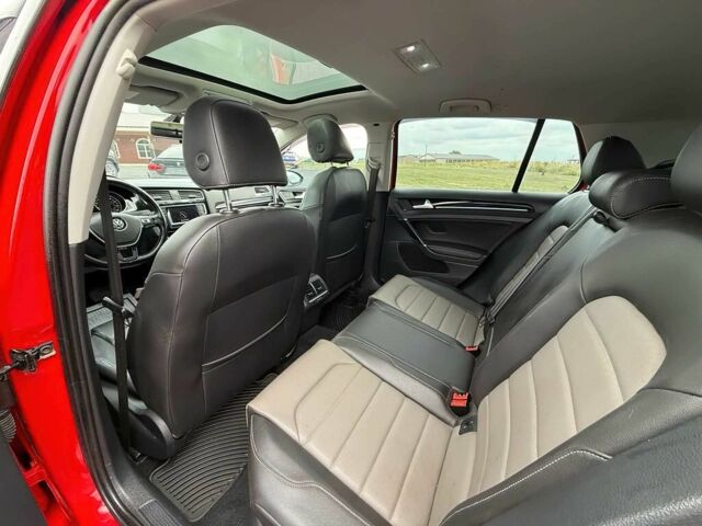 Червоний Фольксваген Гольф, об'ємом двигуна 2 л та пробігом 80 тис. км за 2500 $, фото 9 на Automoto.ua