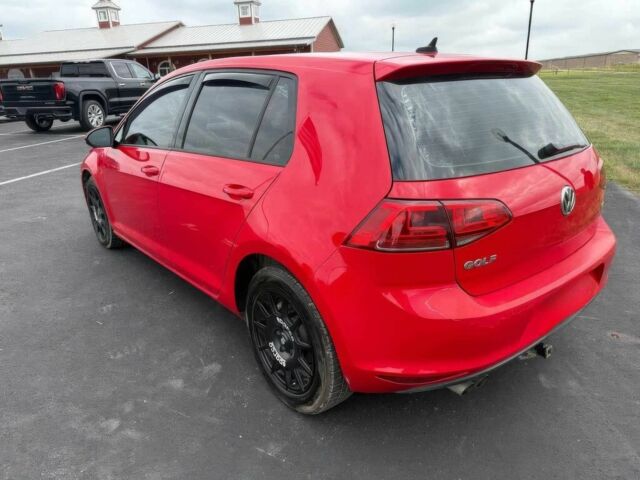 Красный Фольксваген Гольф, объемом двигателя 2 л и пробегом 74 тыс. км за 5000 $, фото 4 на Automoto.ua