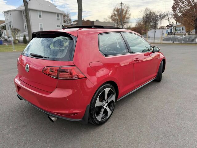 Червоний Фольксваген Гольф, об'ємом двигуна 2 л та пробігом 71 тис. км за 8000 $, фото 4 на Automoto.ua