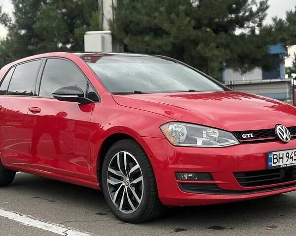 Красный Фольксваген Гольф, объемом двигателя 1.8 л и пробегом 125 тыс. км за 12900 $, фото 2 на Automoto.ua