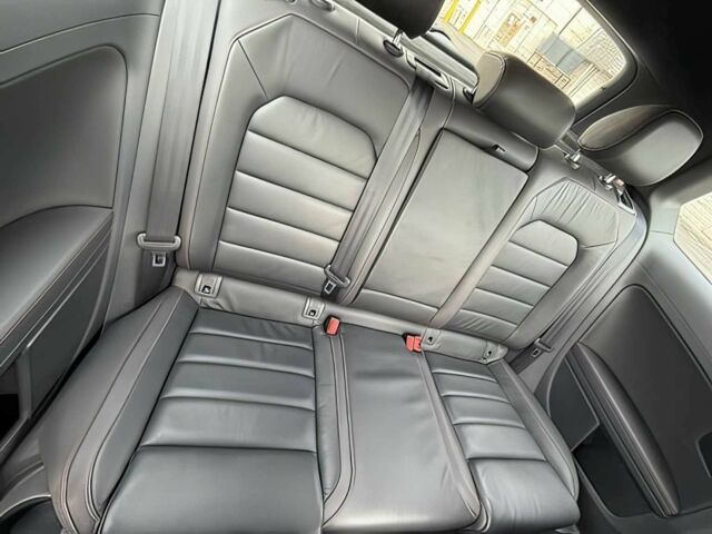 Червоний Фольксваген Гольф, об'ємом двигуна 2 л та пробігом 71 тис. км за 8000 $, фото 13 на Automoto.ua