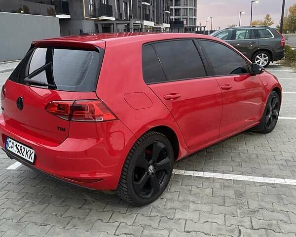 Красный Фольксваген Гольф, объемом двигателя 1.97 л и пробегом 146 тыс. км за 12950 $, фото 7 на Automoto.ua