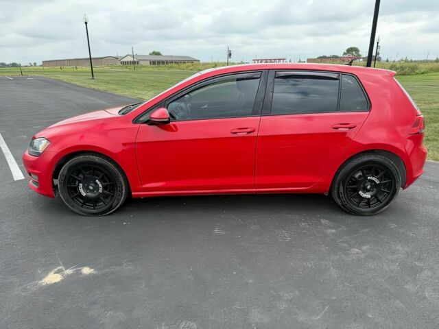 Червоний Фольксваген Гольф, об'ємом двигуна 2 л та пробігом 74 тис. км за 8600 $, фото 3 на Automoto.ua