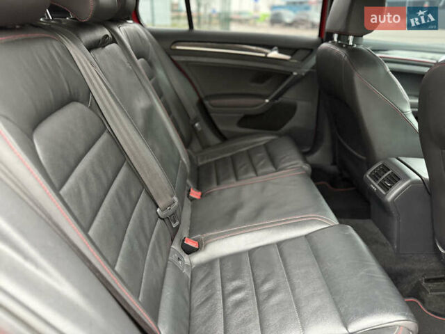 Червоний Фольксваген Гольф, об'ємом двигуна 2 л та пробігом 186 тис. км за 10900 $, фото 15 на Automoto.ua