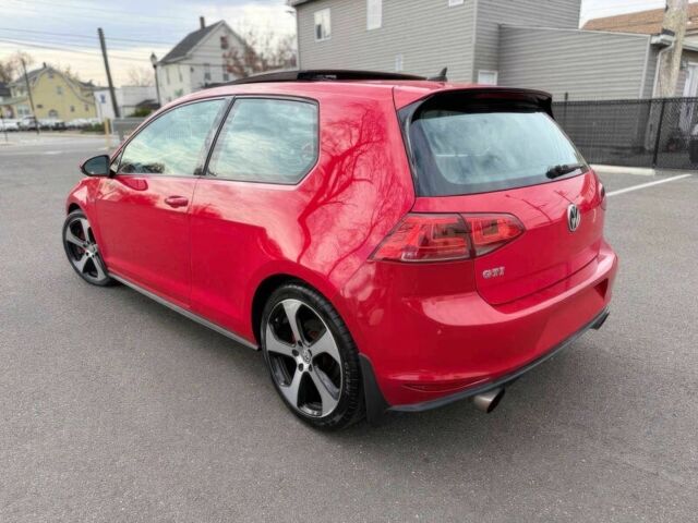 Червоний Фольксваген Гольф, об'ємом двигуна 2 л та пробігом 80 тис. км за 7800 $, фото 5 на Automoto.ua