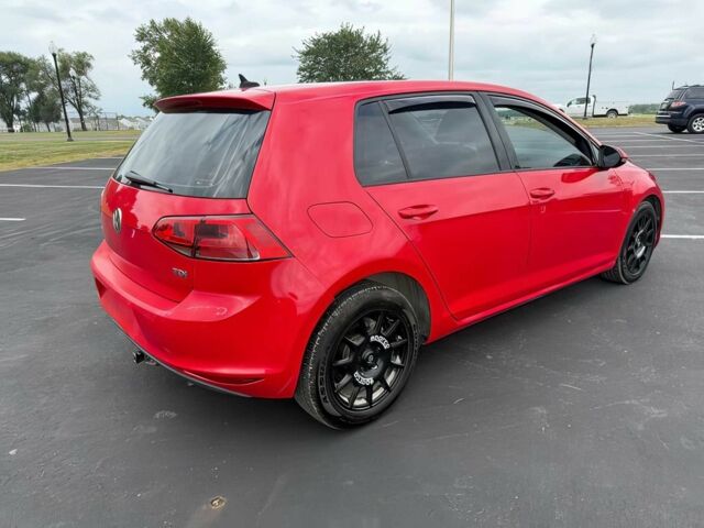 Червоний Фольксваген Гольф, об'ємом двигуна 2 л та пробігом 74 тис. км за 8600 $, фото 4 на Automoto.ua