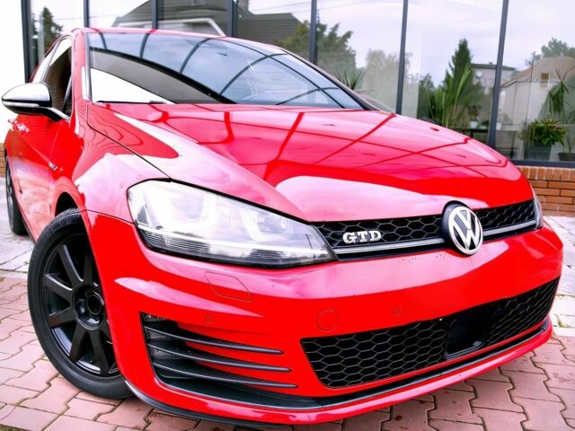 Красный Фольксваген Гольф, объемом двигателя 2 л и пробегом 77 тыс. км за 9500 $, фото 1 на Automoto.ua