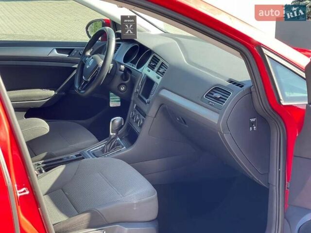 Красный Фольксваген Гольф, объемом двигателя 1.4 л и пробегом 161 тыс. км за 13300 $, фото 30 на Automoto.ua