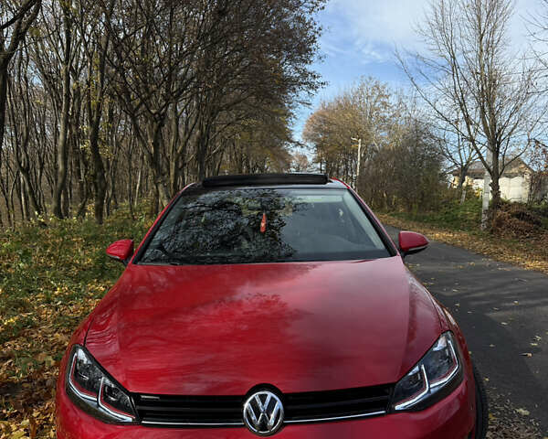 Красный Фольксваген Гольф, объемом двигателя 1.8 л и пробегом 136 тыс. км за 10900 $, фото 3 на Automoto.ua