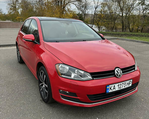 Красный Фольксваген Гольф, объемом двигателя 1.8 л и пробегом 150 тыс. км за 12500 $, фото 2 на Automoto.ua