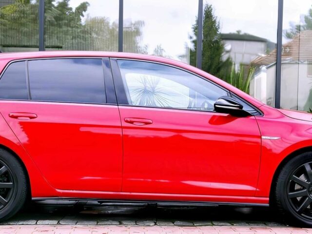 Красный Фольксваген Гольф, объемом двигателя 2 л и пробегом 77 тыс. км за 9500 $, фото 6 на Automoto.ua