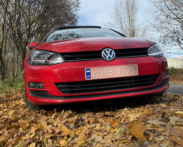 Красный Фольксваген Гольф, объемом двигателя 1.8 л и пробегом 136 тыс. км за 10900 $, фото 1 на Automoto.ua