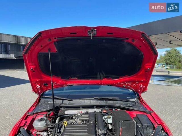 Красный Фольксваген Гольф, объемом двигателя 1.4 л и пробегом 161 тыс. км за 13300 $, фото 26 на Automoto.ua