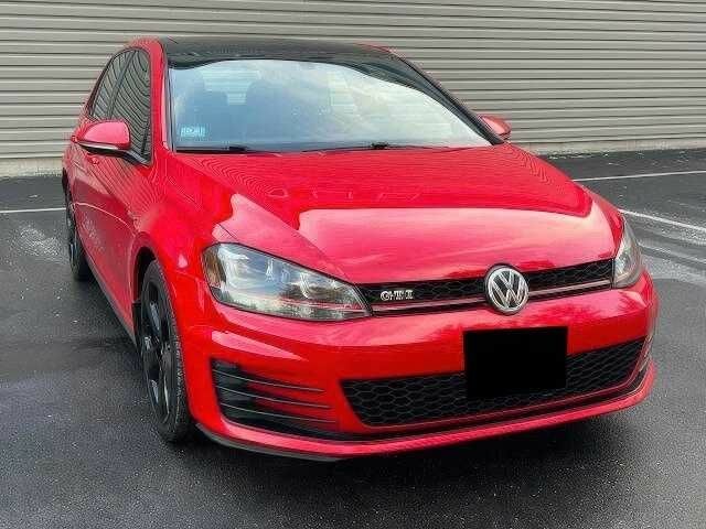 Красный Фольксваген Гольф, объемом двигателя 2 л и пробегом 89 тыс. км за 2900 $, фото 1 на Automoto.ua