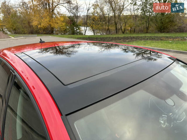 Красный Фольксваген Гольф, объемом двигателя 1.8 л и пробегом 150 тыс. км за 12500 $, фото 11 на Automoto.ua