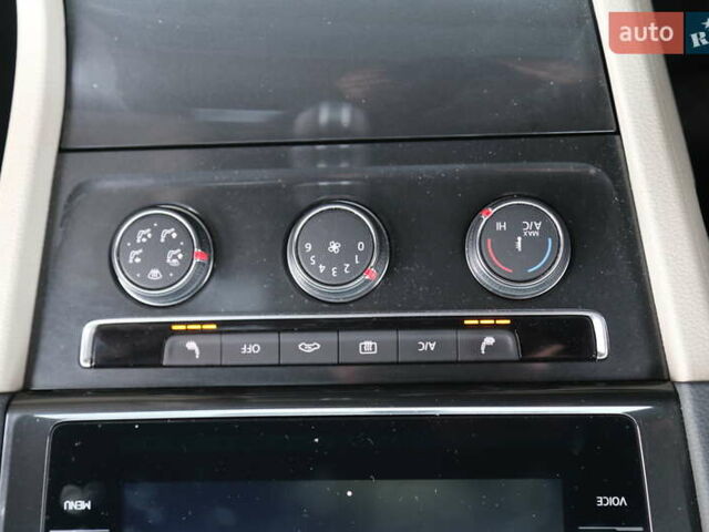 Красный Фольксваген Гольф, объемом двигателя 1.8 л и пробегом 79 тыс. км за 16500 $, фото 19 на Automoto.ua