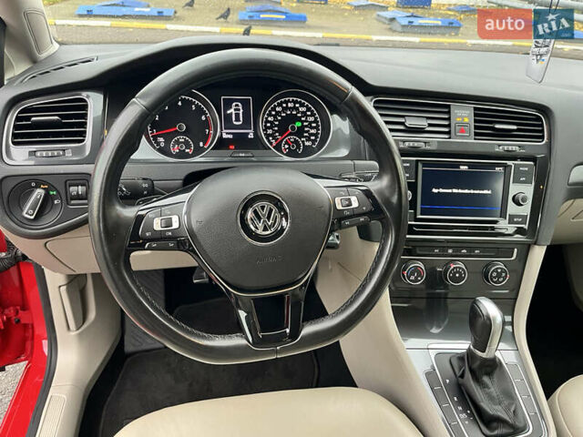 Красный Фольксваген Гольф, объемом двигателя 1.8 л и пробегом 90 тыс. км за 13800 $, фото 27 на Automoto.ua