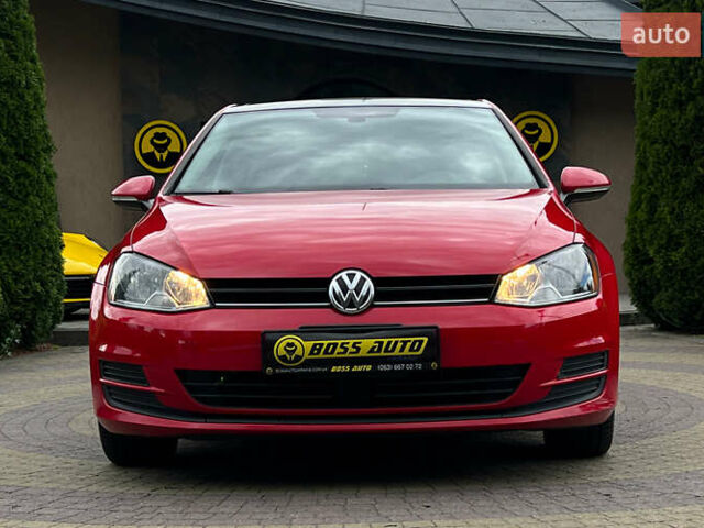 Красный Фольксваген Гольф, объемом двигателя 1.8 л и пробегом 138 тыс. км за 12650 $, фото 1 на Automoto.ua