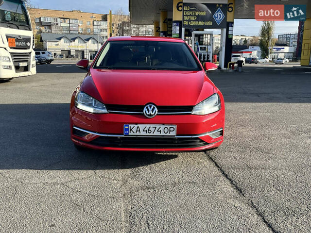 Красный Фольксваген Гольф, объемом двигателя 1.8 л и пробегом 92 тыс. км за 14000 $, фото 5 на Automoto.ua