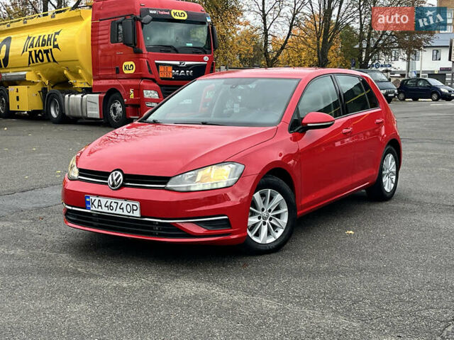 Красный Фольксваген Гольф, объемом двигателя 1.8 л и пробегом 90 тыс. км за 13800 $, фото 1 на Automoto.ua