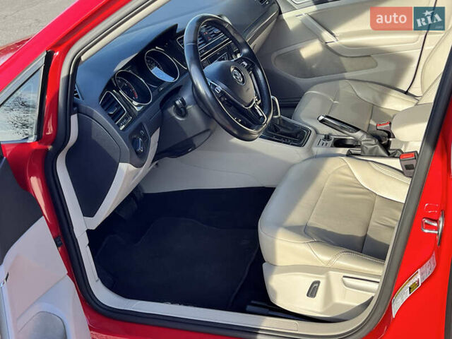 Красный Фольксваген Гольф, объемом двигателя 1.8 л и пробегом 91 тыс. км за 14400 $, фото 38 на Automoto.ua