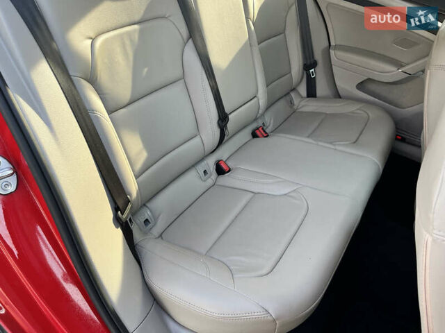 Красный Фольксваген Гольф, объемом двигателя 1.8 л и пробегом 92 тыс. км за 14000 $, фото 54 на Automoto.ua