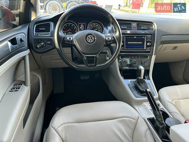 Красный Фольксваген Гольф, объемом двигателя 1.8 л и пробегом 91 тыс. км за 14400 $, фото 40 на Automoto.ua