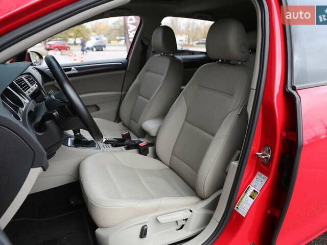 Красный Фольксваген Гольф, объемом двигателя 1.8 л и пробегом 79 тыс. км за 16500 $, фото 8 на Automoto.ua