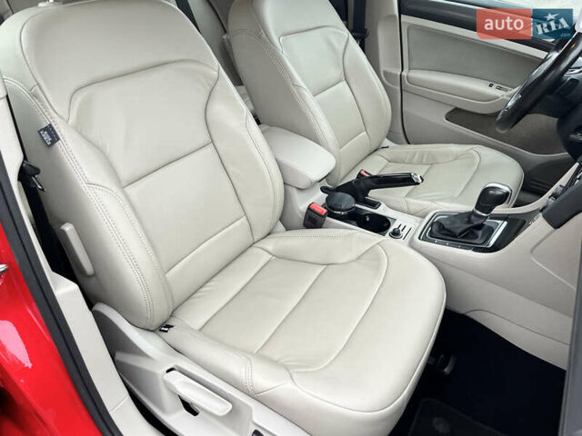 Красный Фольксваген Гольф, объемом двигателя 1.8 л и пробегом 90 тыс. км за 13800 $, фото 38 на Automoto.ua