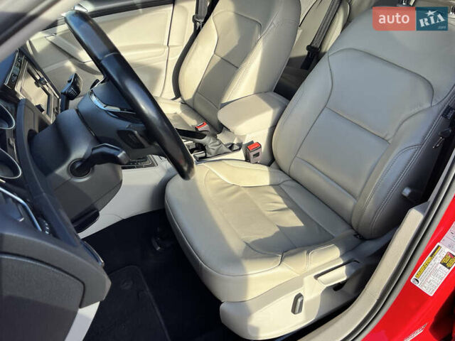 Красный Фольксваген Гольф, объемом двигателя 1.8 л и пробегом 92 тыс. км за 14000 $, фото 44 на Automoto.ua