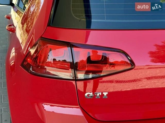 Червоний Фольксваген Гольф, об'ємом двигуна 1.98 л та пробігом 155 тис. км за 12300 $, фото 12 на Automoto.ua