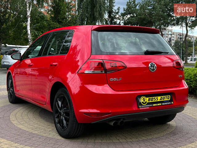 Красный Фольксваген Гольф, объемом двигателя 1.8 л и пробегом 138 тыс. км за 12650 $, фото 4 на Automoto.ua