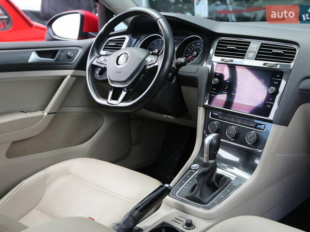 Червоний Фольксваген Гольф, об'ємом двигуна 1.8 л та пробігом 95 тис. км за 13500 $, фото 12 на Automoto.ua