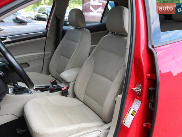 Червоний Фольксваген Гольф, об'ємом двигуна 1.8 л та пробігом 95 тис. км за 13500 $, фото 8 на Automoto.ua