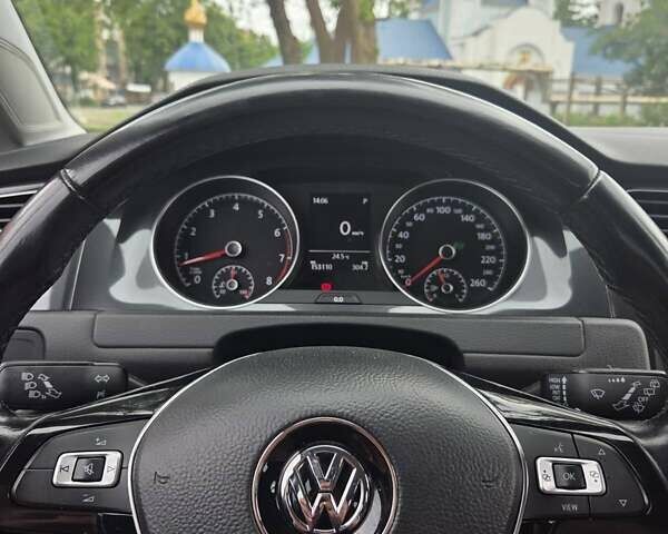 Червоний Фольксваген Гольф, об'ємом двигуна 1.4 л та пробігом 153 тис. км за 14300 $, фото 4 на Automoto.ua