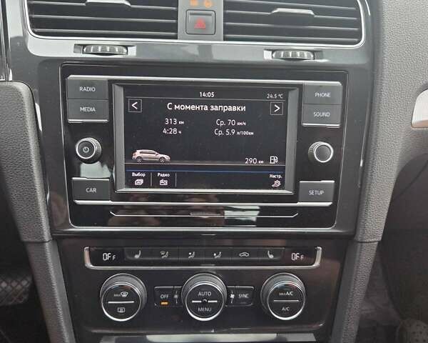 Червоний Фольксваген Гольф, об'ємом двигуна 1.4 л та пробігом 153 тис. км за 14300 $, фото 10 на Automoto.ua