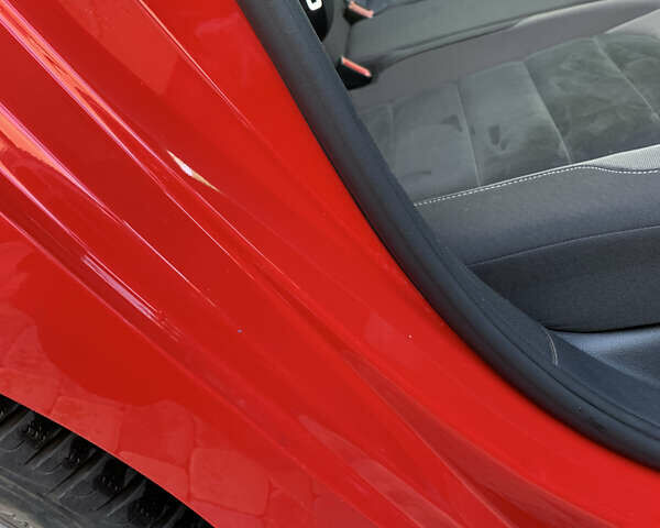 Красный Фольксваген Гольф, объемом двигателя 1.6 л и пробегом 191 тыс. км за 16700 $, фото 14 на Automoto.ua