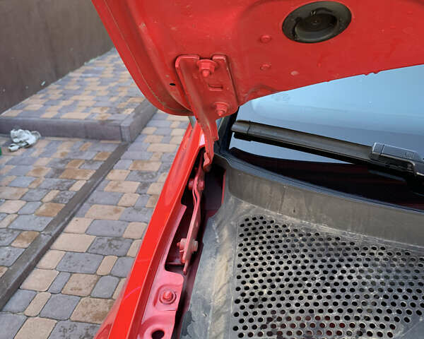 Красный Фольксваген Гольф, объемом двигателя 1.6 л и пробегом 191 тыс. км за 16700 $, фото 38 на Automoto.ua