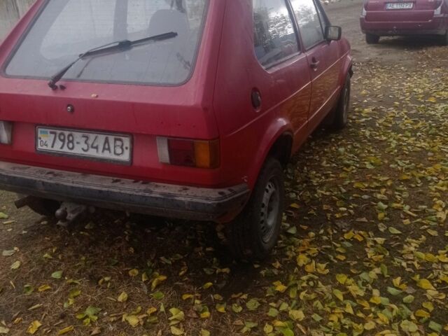 Красный Фольксваген Гольф, объемом двигателя 0 л и пробегом 250 тыс. км за 595 $, фото 4 на Automoto.ua