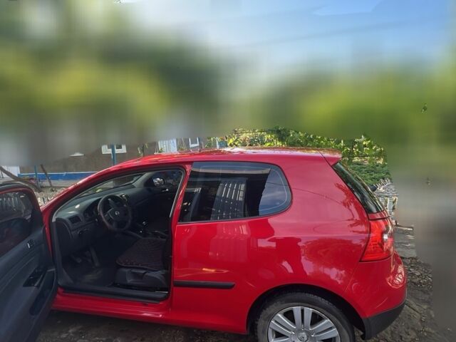 Красный Фольксваген Гольф, объемом двигателя 0 л и пробегом 264 тыс. км за 4150 $, фото 6 на Automoto.ua