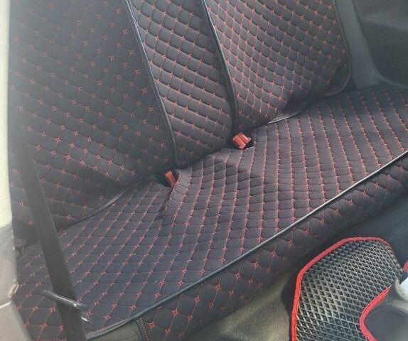 Красный Фольксваген Гольф, объемом двигателя 0 л и пробегом 264 тыс. км за 4150 $, фото 5 на Automoto.ua