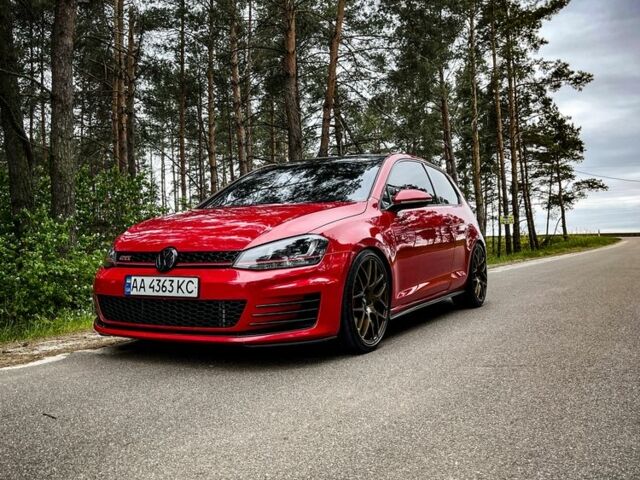 Червоний Фольксваген Гольф, об'ємом двигуна 2 л та пробігом 92 тис. км за 11600 $, фото 4 на Automoto.ua