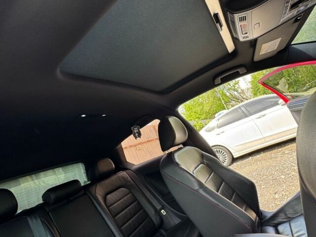 Червоний Фольксваген Гольф, об'ємом двигуна 2 л та пробігом 92 тис. км за 11600 $, фото 12 на Automoto.ua