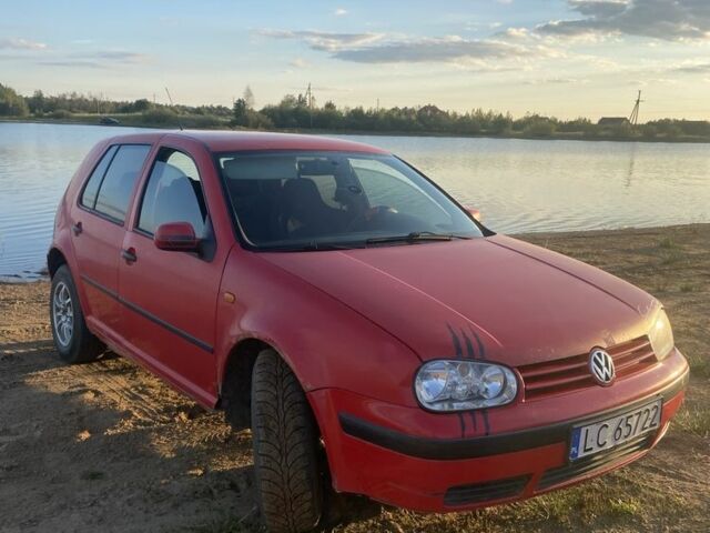 Красный Фольксваген Гольф, объемом двигателя 1.9 л и пробегом 350 тыс. км за 1300 $, фото 3 на Automoto.ua