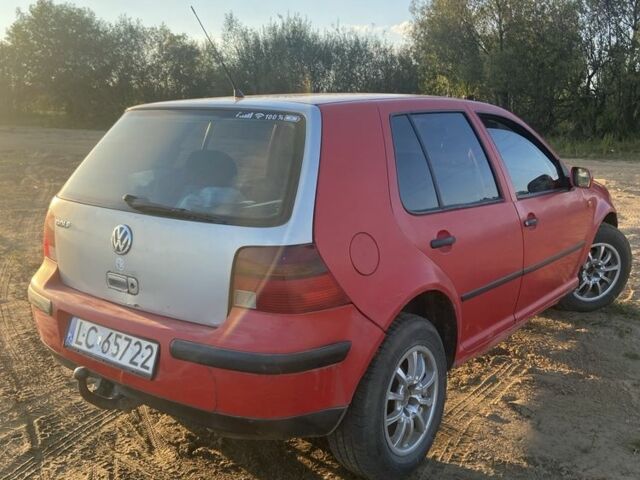 Красный Фольксваген Гольф, объемом двигателя 1.9 л и пробегом 350 тыс. км за 1300 $, фото 2 на Automoto.ua