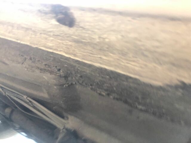 Красный Фольксваген Гольф, объемом двигателя 1.4 л и пробегом 377 тыс. км за 2500 $, фото 4 на Automoto.ua