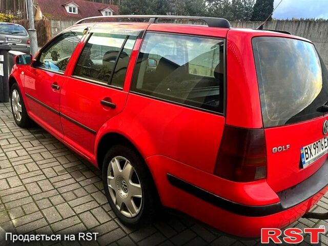 Фольксваген Гольф 1999 в Хмельницком на Automoto.ua Красный Фольксваген Гольф, объемом двигателя 1.9 л и пробегом 330 тыс. км за 5250 $, фото 2 на Automoto.ua